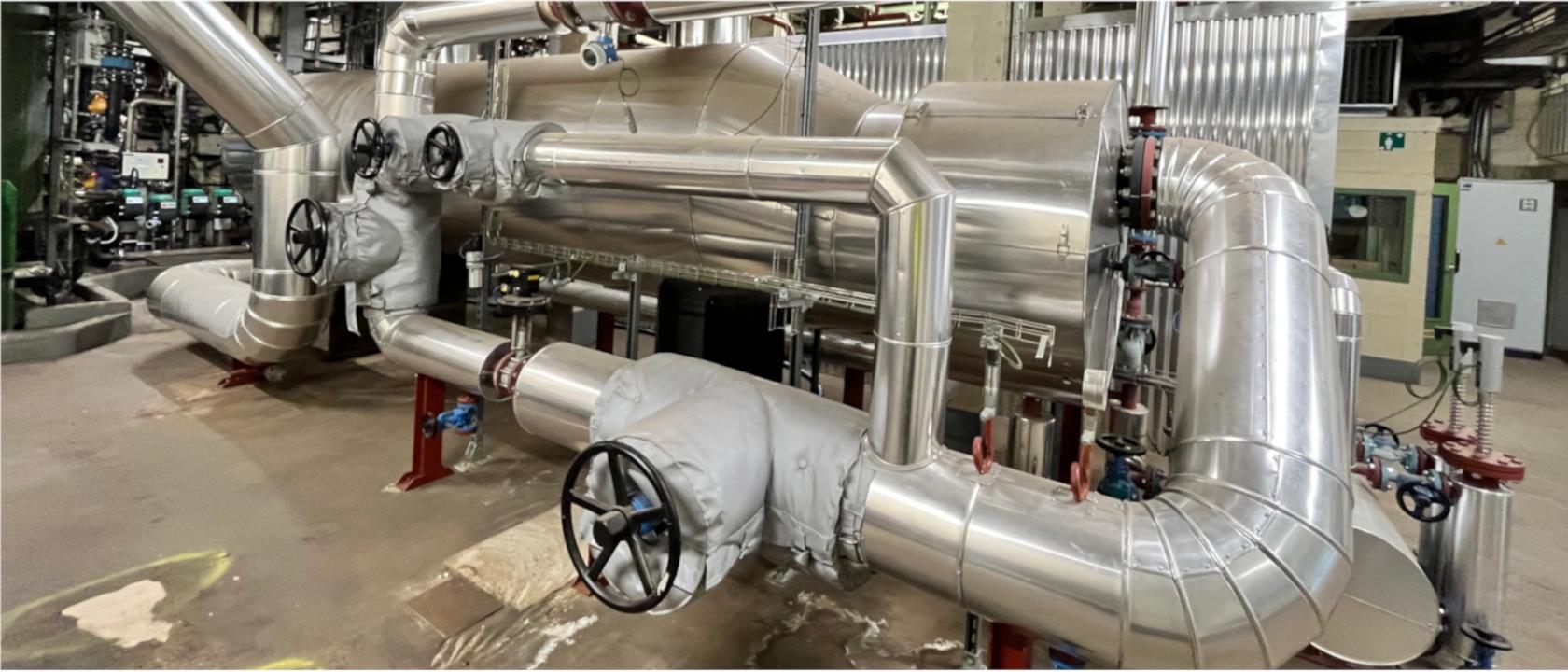 U-bundle tube and shell heat exchanger